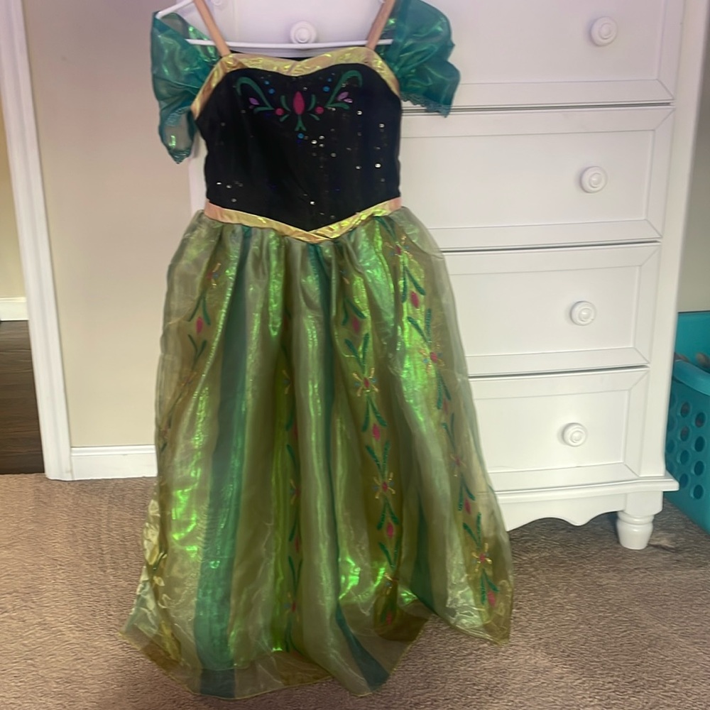 Disney Frozen Anna Dress - 9/10 Like New!